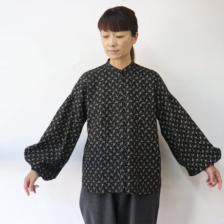SUSURI ススリ　レヴーズブラウス　#black 【送料無料】