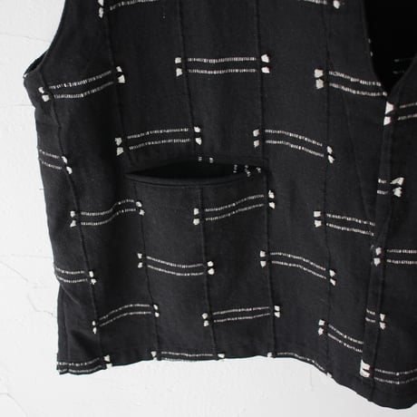 ARTE POVERA アルテポーヴェラ　インドジャガードVベスト　#サンドベージュ、ブラック