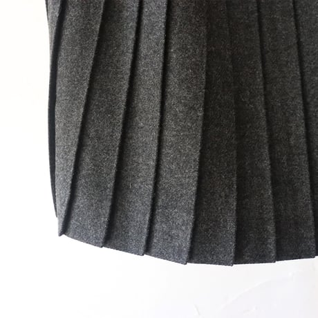 **またまた再入荷** LinenYa リネンヤ　ウールプリーツスカート　#ブラック、グレー　【送料無料】