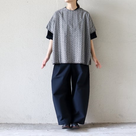 homspun ホームスパン　キャラコ小花プリントBIGブラウス　#スミクロ、ブルー、ブラック