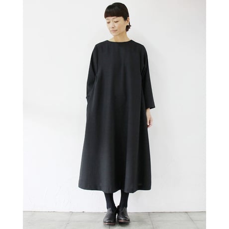 **再入荷**Linenya リネンヤ　ウールサイドギャザーワンピース　#ブラック　【送料無料】