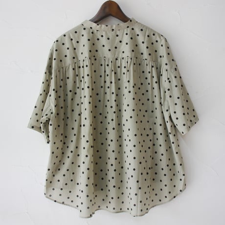 **またまたまた再入荷** Linenya リネンヤ　ロイヤルローンポルカドットバンドカラー半袖シャツ　#シナモン、サンド　【送料無料】