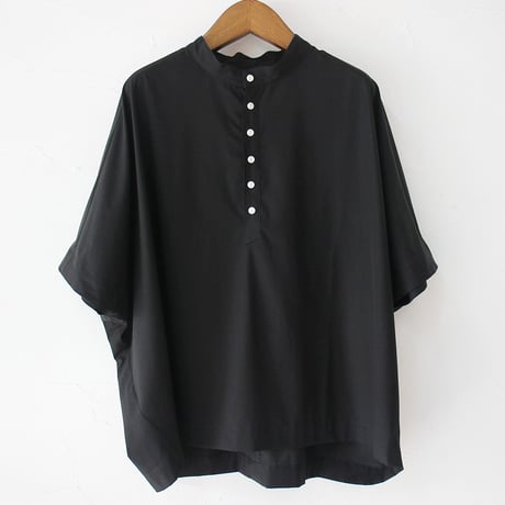 **またまたまた再入荷** Linenya リネンヤ　オーガニックコットンヘンリーネックブラウス　#ブラック　【送料無料】