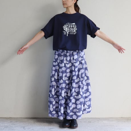 amne アンヌ　Tシャツ　ブティック柄半袖Tシャツ　#ホワイト、セージ、ネイビー