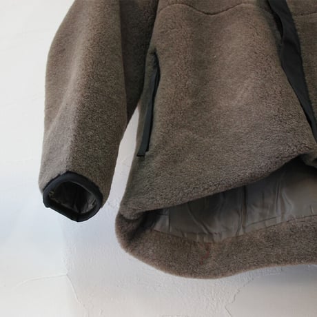 mao made マオメイド　ベアーボアジップジャケット　#グレージュ、モカ