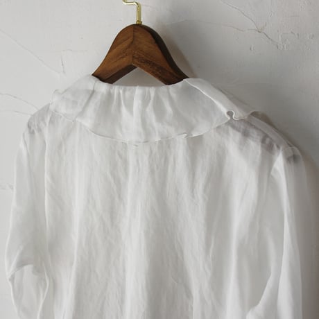SUSURI ススリ　スネイルブラウス　#off white , black  【送料無料】