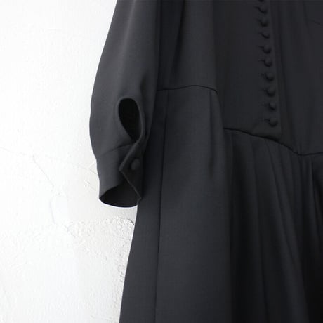**2026年度分到着** atelier naruse アトリエナルセ kurumi button formal one-piece クルミボタンフォーマルワンピース　#ブラック
