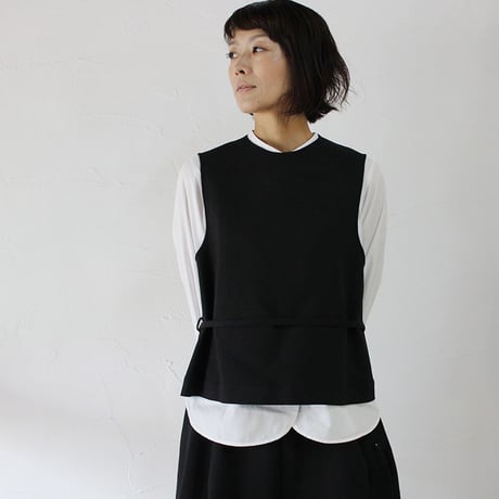 **再々入荷** SUSURI ススリ　ムールベスト　#black,ivory 【送料無料】
