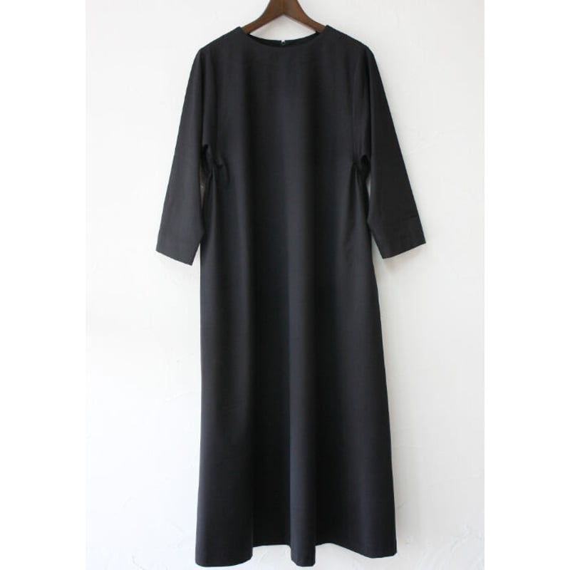 再入荷**Linenya リネンヤ ウールサイドギャザーワンピース #ブラック