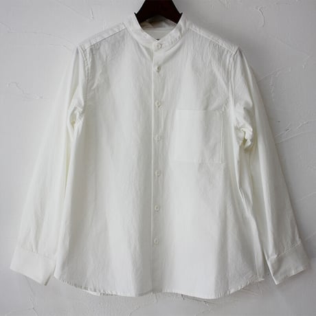 **再入荷** atelier naruse アトリエナルセ　コットンバンドカラーシャツ　#ホワイト、ブラック　【送料】