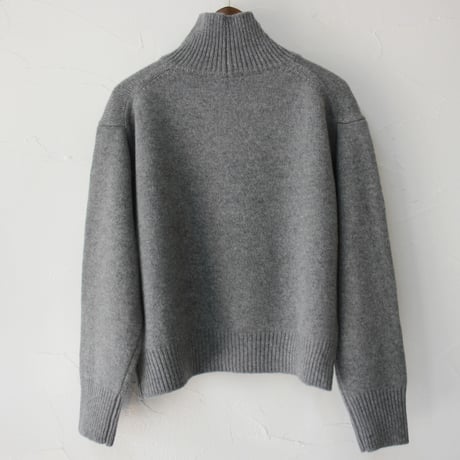 atelier naruse アトリエナルセ　ラムウールタートルネックセーター　#キャメル、グレイ