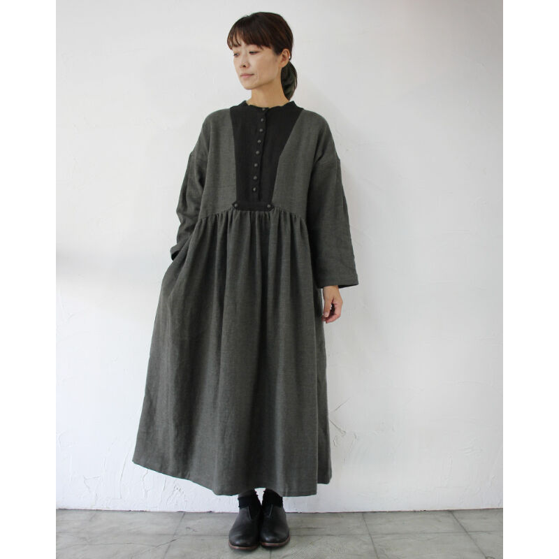 MAGALI マガリ ブラッシュドベルギーリネンギャザーワンピース