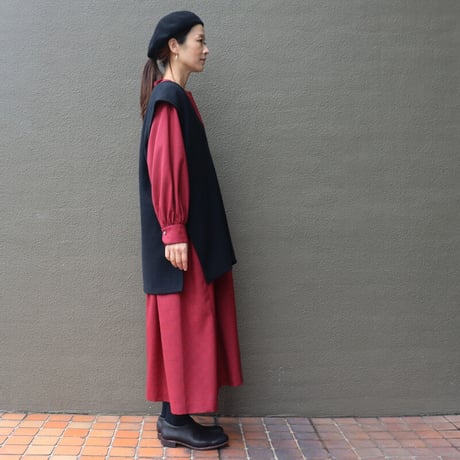 ARTE POVERA アルテポーヴェラ　ハードインレイVネックチュニック　#生成り、黒