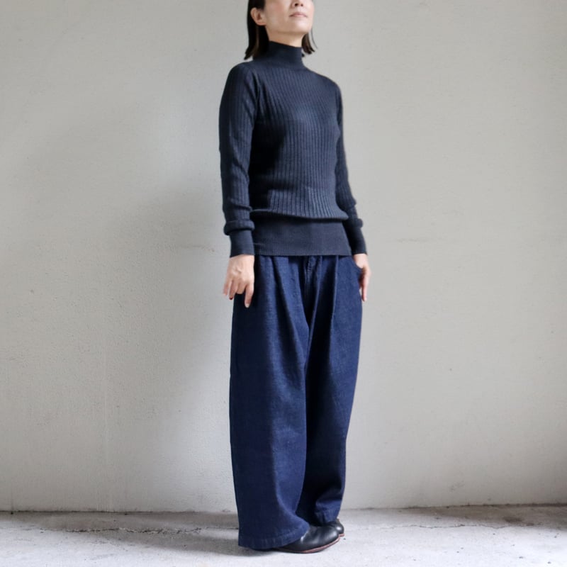 再入荷** atelier naruse アトリエナルセ コットンデニムタックパンツ