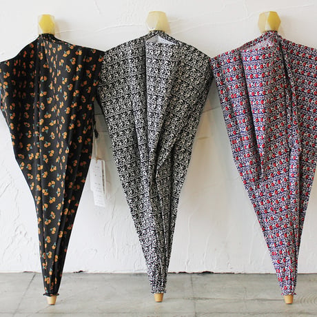 **再入荷**homspun ホームスパン　ダンプ小花プリント晴雨兼用折り畳み傘　#スミクロ、ブルー、ブラック
