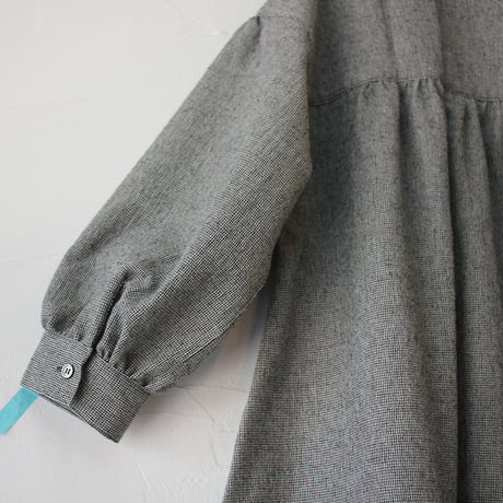 **再々入荷** LinenYa リネンヤ　ウールコットン長袖スタンドカラーワンピース　#千鳥格子