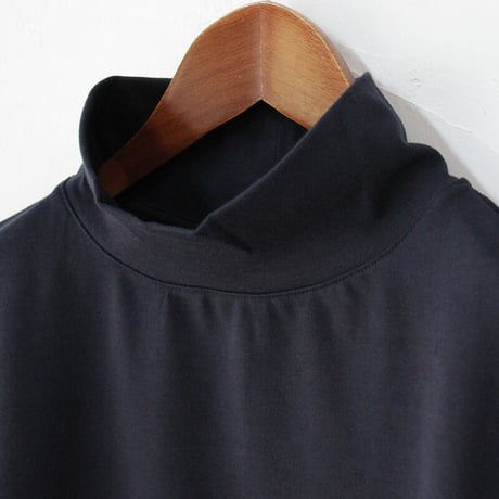 **またまた再入荷** Linenya リネンヤ　コットンシルク天竺5分袖ハイネックプルオーバー　#ブラック、ネイビー、オールドブルー、ベージュ