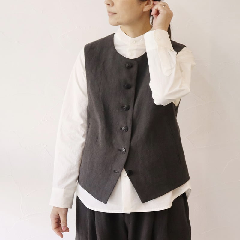 atelier naruse vest (Gray) タグ付き　新品 またまた再入荷** atelier naruse アトリエナルセ linen vest リ