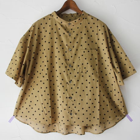 **またまたまた再入荷** Linenya リネンヤ　ロイヤルローンポルカドットバンドカラー半袖シャツ　#シナモン、サンド　【送料無料】