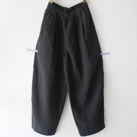 TRAVAIL MANUEL トラバイユマニュアル　フレンチリネンキャンバスコクーンパンツ　#ブラック