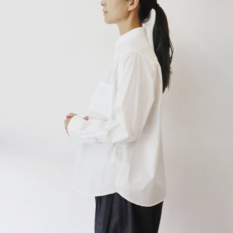 **再入荷** atelier naruse アトリエナルセ　コットンバンドカラーシャツ　#ホワイト、ブラック　【送料】