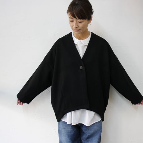 **メーカー在庫最終分再入荷** maomade マオメイド　ウールカシミアストレッチコクーンジャケット　#キャメル、ブラック