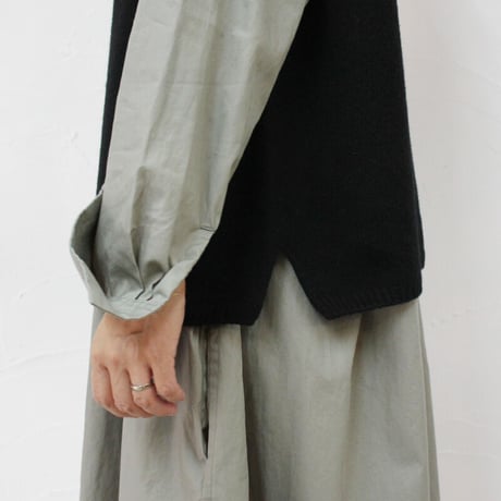 maomade マオメイド　エアーヤーンモックネックベスト　#ブラウン、レッド、ネイビー、ブラック