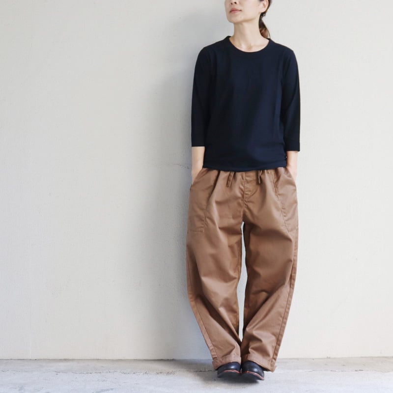 またまた再々入荷** homspun ホームスパン 高密度ウエポン紐付ギャザー