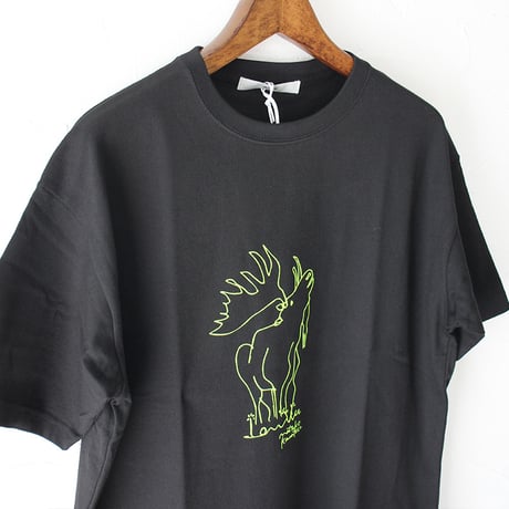 **別注色再入荷**amne アンヌ　”ELK” エルク柄半袖Tシャツ　#ブラック（自店別注色）、オリーブ、ホワイト