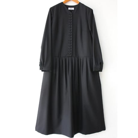 **2026年度分到着** atelier naruse アトリエナルセ kurumi button formal one-piece クルミボタンフォーマルワンピース　#ブラック