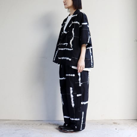 ARTE POVERA アルテポーヴェラ　スーピマローンしぼり染め2タックイージーパンツ　#ブラックMIX