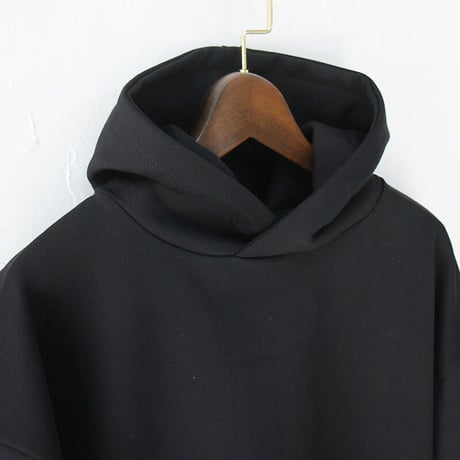 maomade マオメイド　きれいめしっかり裏毛Aラインフード付きプルオーバー
