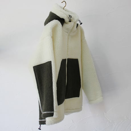 maomade マオメイド　シープボアｘ圧縮ウールフードジャケット　#オフ白ｘカーキ、ブラックｘブラック