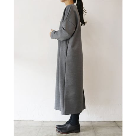 TRAVAIL MANUEL トラバイユマニュアル　ソフトダンボールロングワンピース　#チャコール、ブラック　【送料無料】