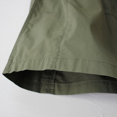 KHA:KI カーキ　STRECH OVAL SKIRT　ストレッチオーバルスカート　#カーキ、ブラック