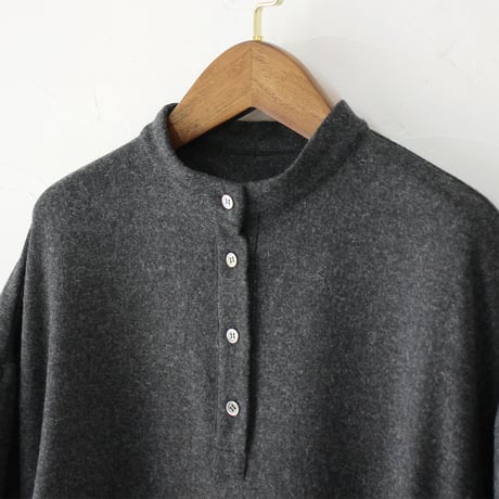 **再入荷** Linenya リネンヤ　ウール長袖スタンドカラーワンピース　#ブラック、グレー