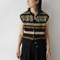 ASEEDONCLOUD アシードンクラウド　Flower Jacquard Knit Vest #オフ白、ブラック　【送料無料】