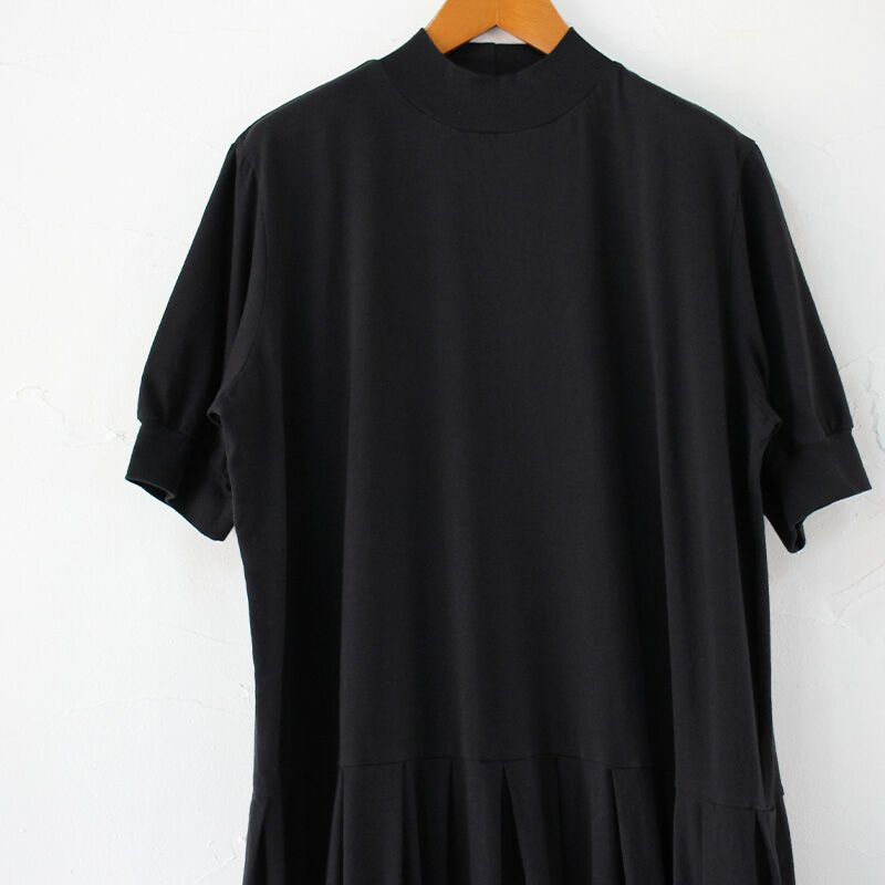 再入荷** homspun ホームスパン 30/1天竺ハイネック半袖ワンピース