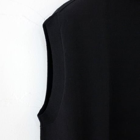 **再入荷** Linenya リネンヤ as it is. コットンノースリーブニット　#アイボリー、ブラック