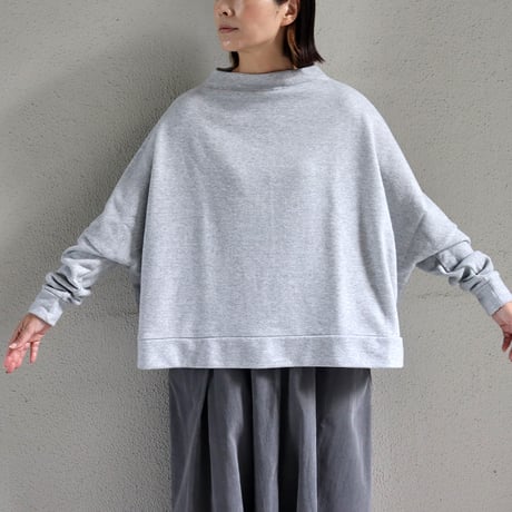 maomade マオメイド　やわらかスウェード裏毛モックワイドプルオーバー　【送料無料】