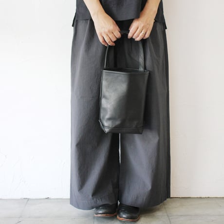 TEMBEA テンベア　GOAT LEATHER BAGUETTE TOTE MINI　#ブラック　【送料無料】