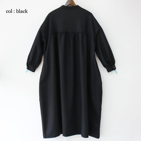 **再々入荷** LinenYa リネンヤ　ウール長袖スタンドカラーワンピース　#ブラック、ネイビー、グレー