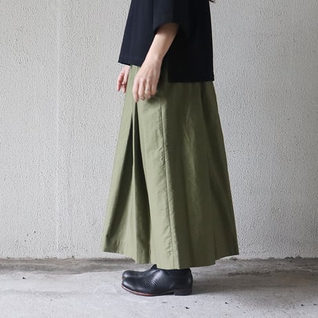 LinenYa リネンヤ　バックサテンワッシャータックスカート　#グリーン、ブラック