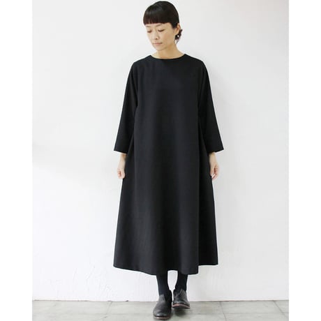**再入荷**Linenya リネンヤ　ウールサイドギャザーワンピース　#ブラック　【送料無料】