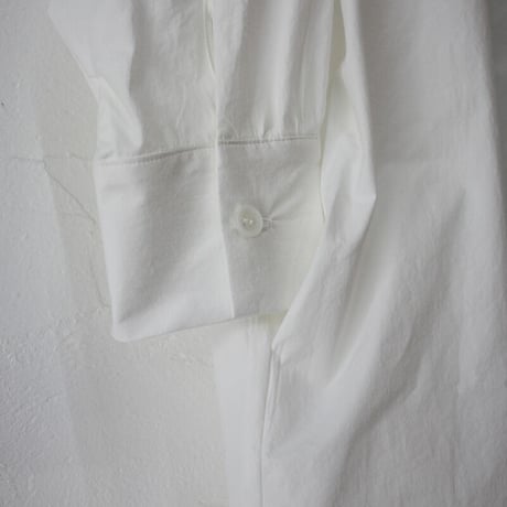 **またまた再入荷** atelier naruse アトリエナルセ　コットンタイプライターロングシャツ　#ホワイト　【送料無料】