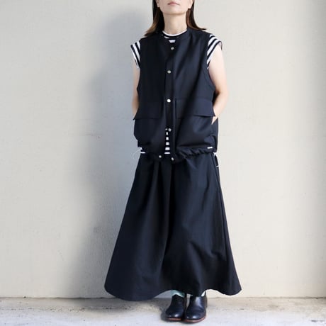 **またまた再々入荷** atelier naruse アトリエナルセ　ダウンプルーフコットンカットインポケットスカート down proof cotton cut-in pocket skirt
