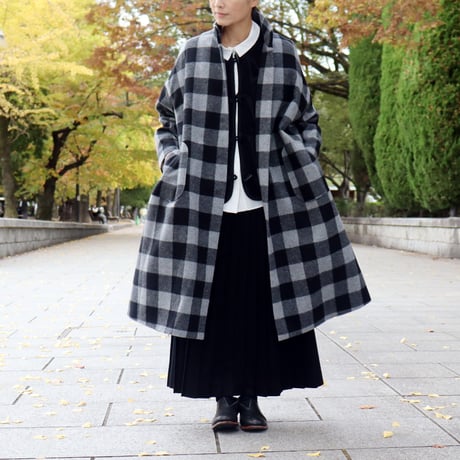 MAGALI マガリ　トラディッショナルウール＆ブロックチェックウールハイネックコート