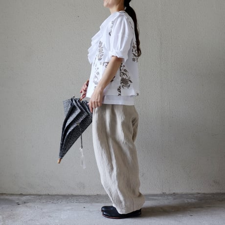 ARTE POVERA アルテポーヴェラ　インド草木染めハンドプリントギャザーカラーベスト　#オフ白