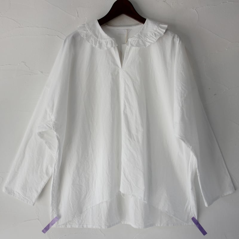再入荷** homspun ホームスパン バルキーシーチングフリルプルオーバー