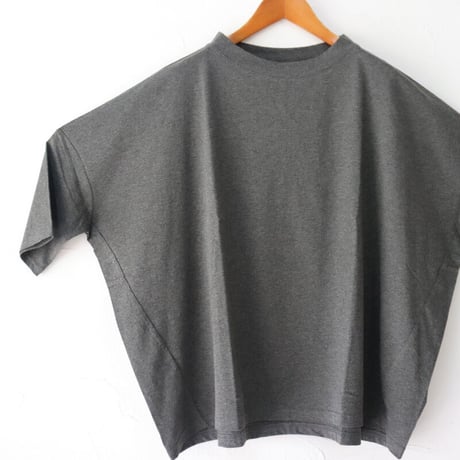**またまた再入荷** Linenya リネンヤ　コットン天竺7分袖Tシャツ　＃レッド、チャコール、ブラック